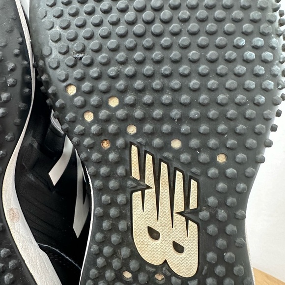 New Balance Youth Turf Trainer Black Baseball Shoes (TY4040K5) - Size 2.5 - Picture 13 of 14